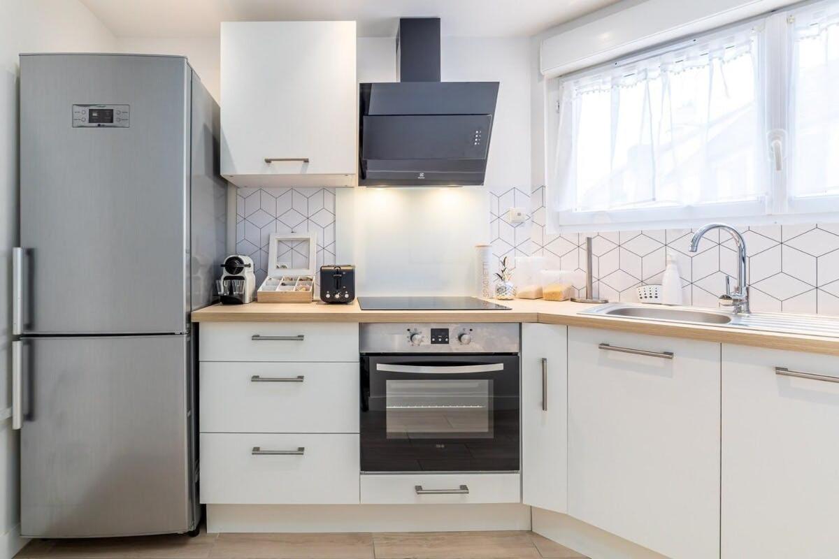 לה מניל-אמלו Blue Sky Cottage Near Cdg Airport מראה חיצוני תמונה